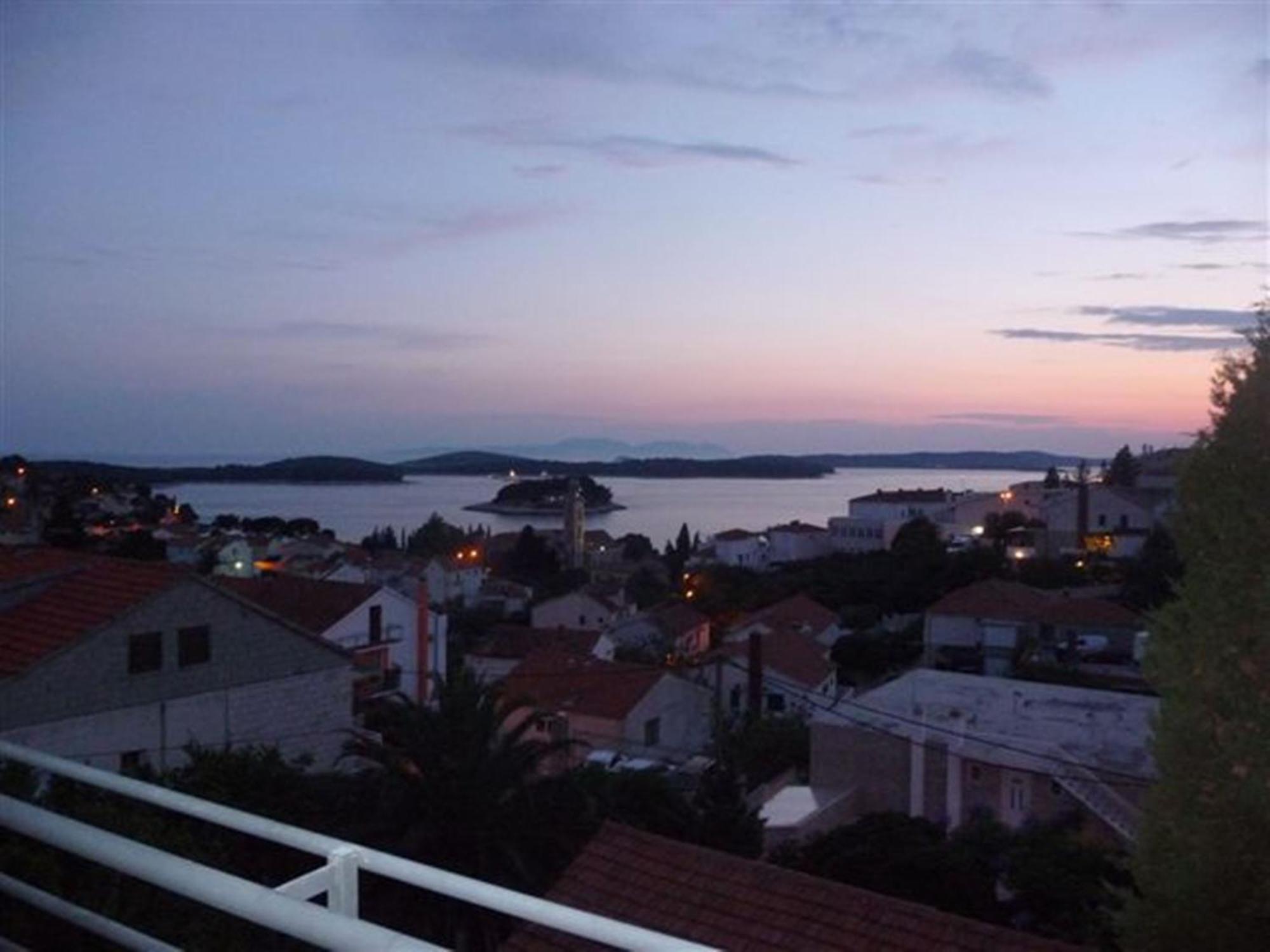 Apartment On Hvar Island Хвар Экстерьер фото
