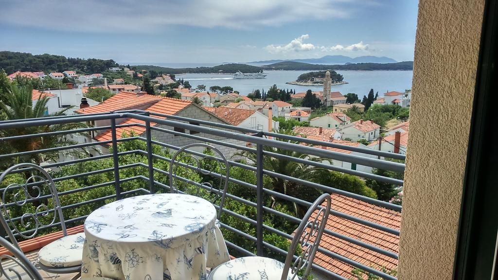 Apartment On Hvar Island Хвар Экстерьер фото