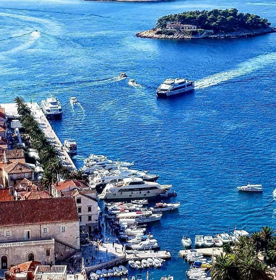 Apartment On Hvar Island Хвар Экстерьер фото